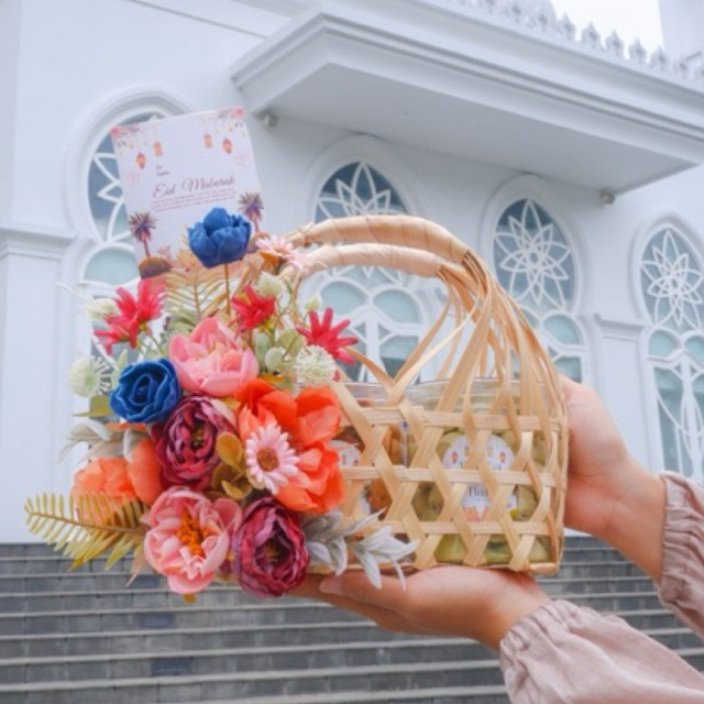 

Busyra Raya Hampers - Hampers Ramadhan Lebaran / Parcel Lebaran / Hampers Idul Fitri