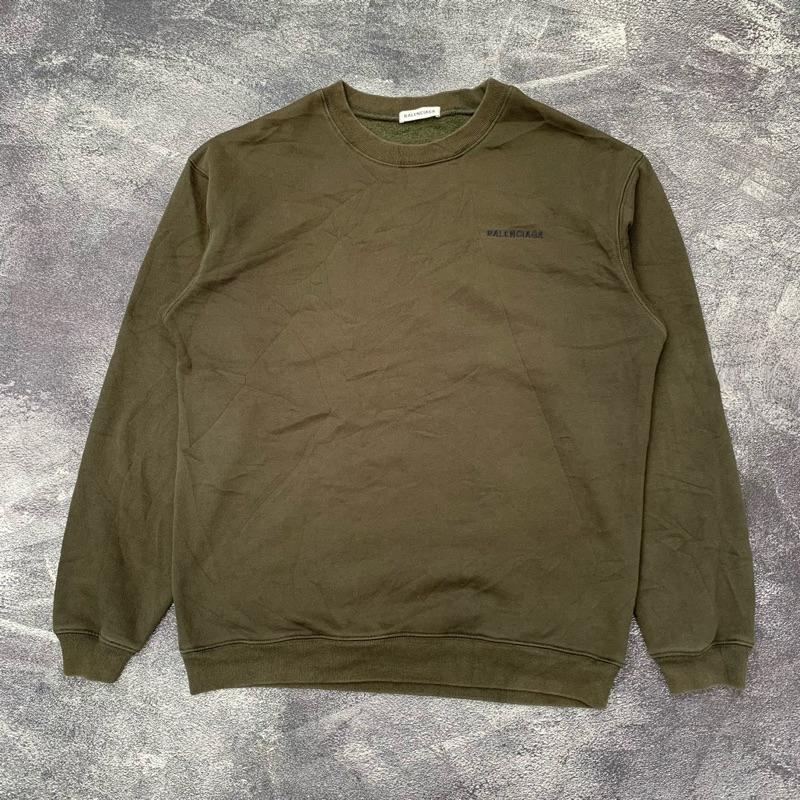 crewneck balenciaga bekas