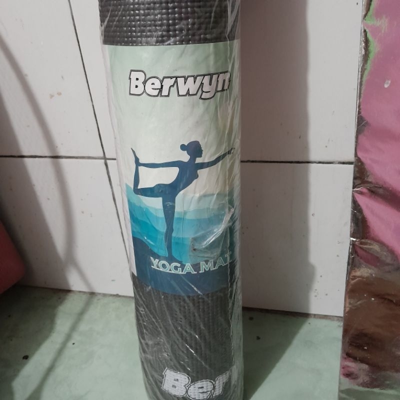 Matras Yoga Berwyn Ace Hardware