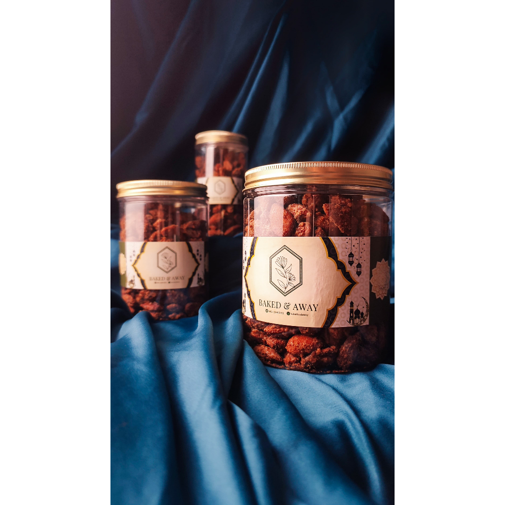 

Baked And Away Premium Cinnamon Almond