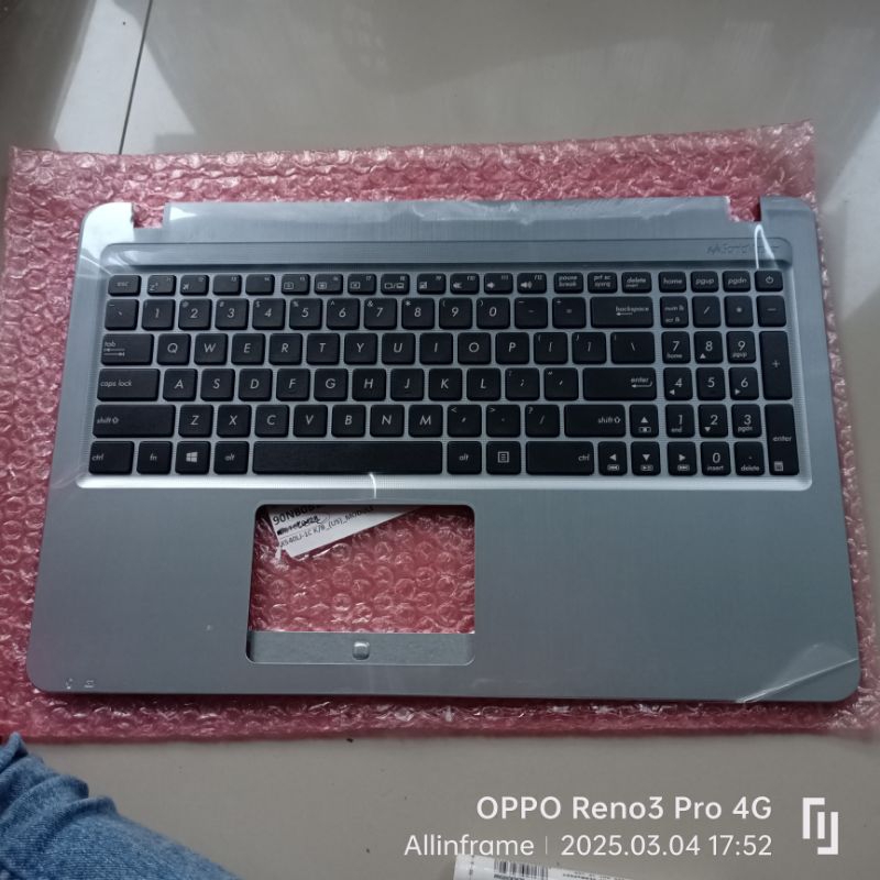 Keyboard and frame ASUS X540 X540U X540M X540L X540LA X540LJ X540SA X540UBkondisi baru
