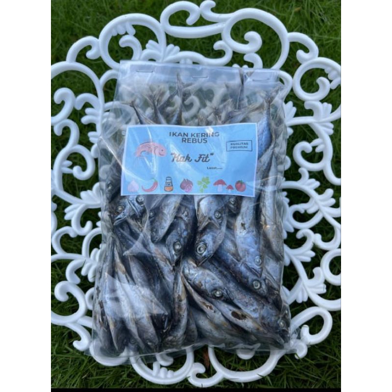 

IKAN TERI KAK FIT(BABY TONGKOL KERING)