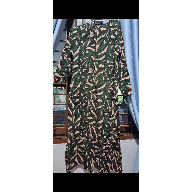 preloved dress panjang / preloved gamis comfortable hijab bukan haideeorlin