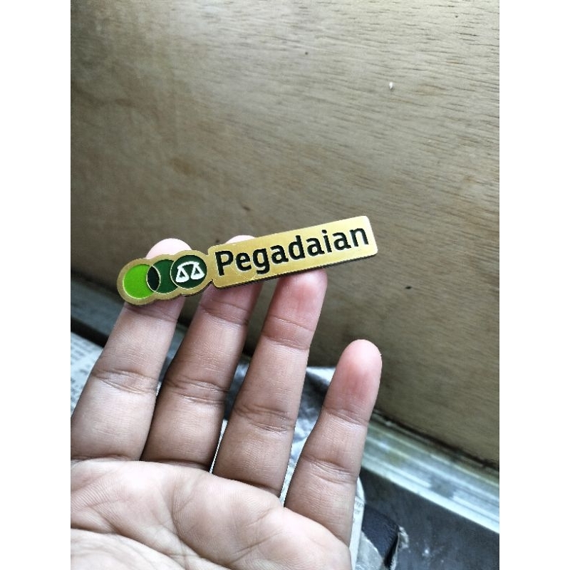 pin custom logo pegadaian bahan kuningan