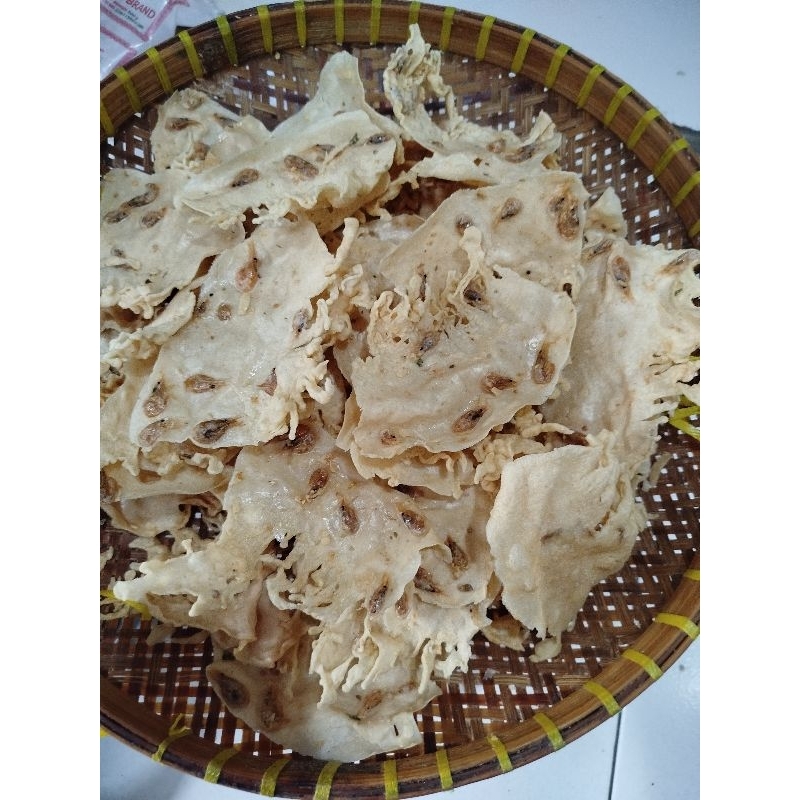 

keripik peyek rebon
