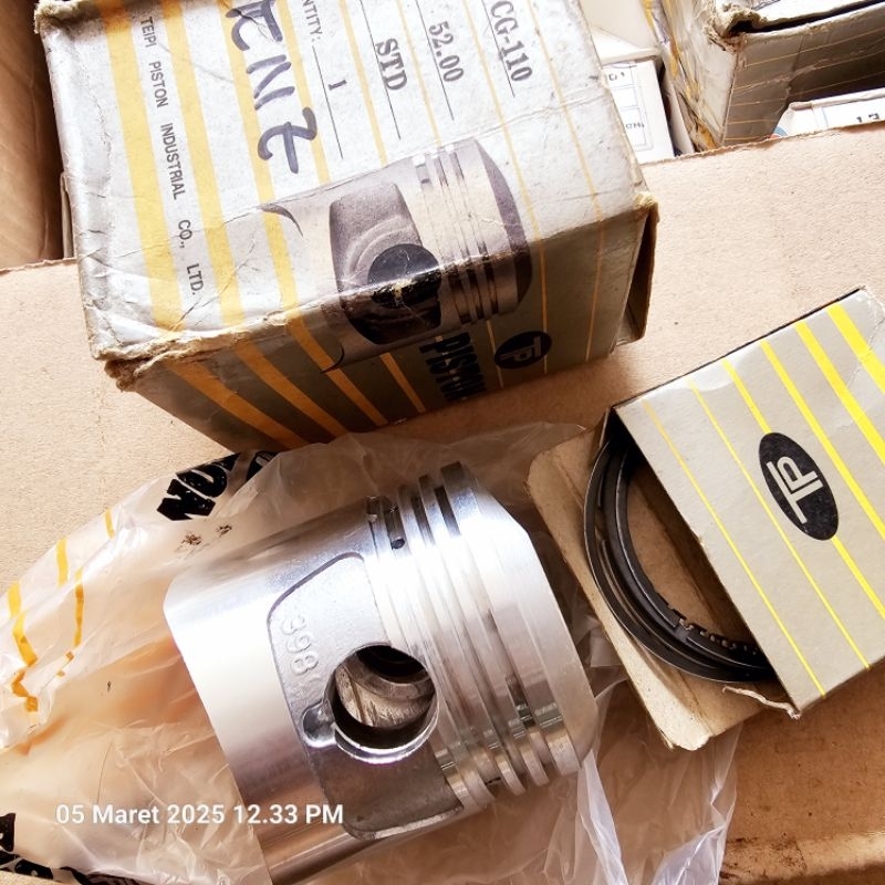 Piston CG110 STD+Ring piston CG110. TP-set