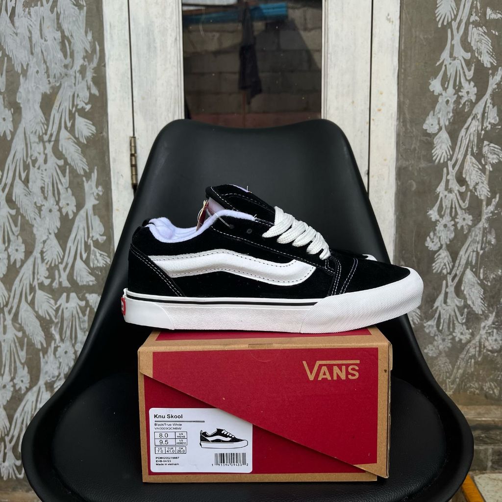 Sepatu Knu Sneakers Hitam Putih Sepatu Sekolah Pria Wanita Cowo Cewe Kualitas Import Premium