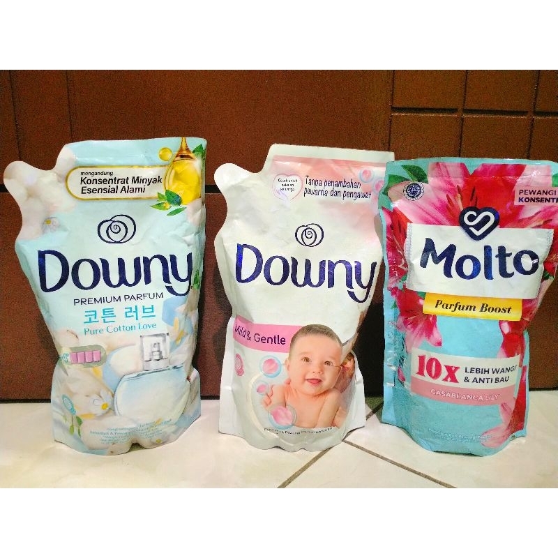DOWNY PEWANGI PELEMBUT PAKAIAN [kemasan lecek]