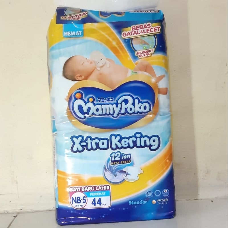 Pampers MamyPoko NB-S/ NB 44 Tipe Perekat Xtra Kering - Azqia Store