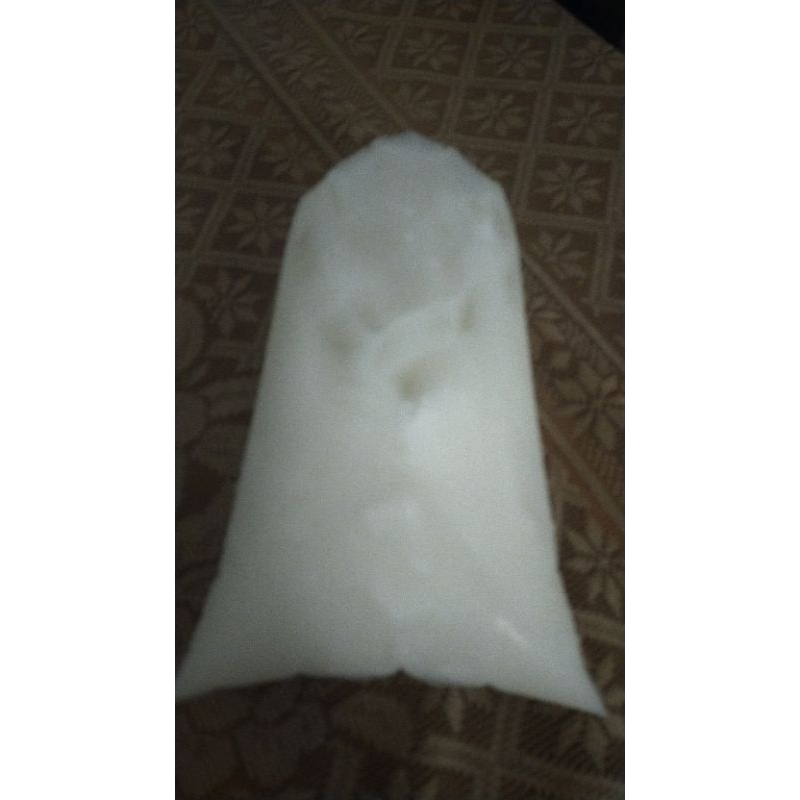 

Es kelapa muda super lembut @350ml, kemasan plastik isi 3 cup(menerima pesanan utk acara kantor,arisan,pengajian,wedding,dll)