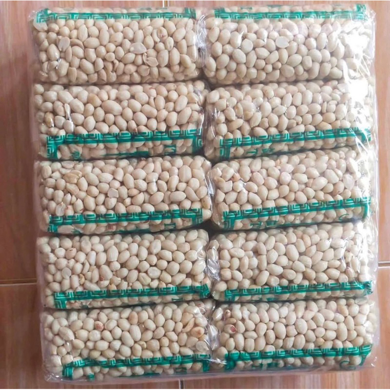 

Kacang kupas mentah ukuran besar 25/29 500gram