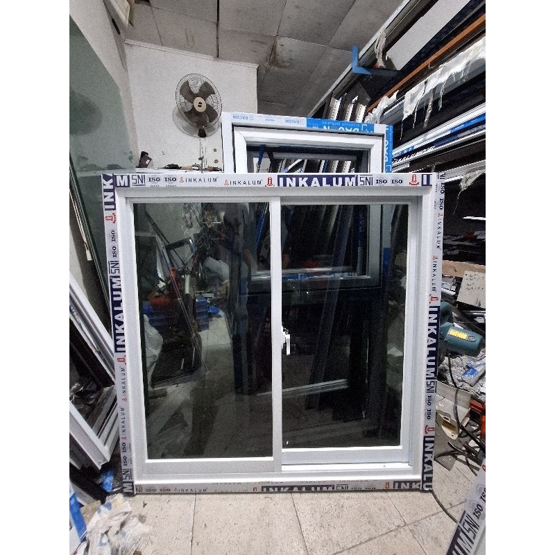 Jendela aluminium+kusen sleding/jendela geser L100 x T120