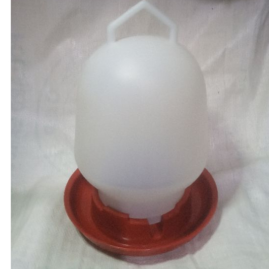 tempat minum ayam kapasitas 4 liter air