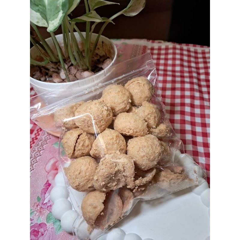 

KERUPUK TAHU GARING GURIH 100 GRAM