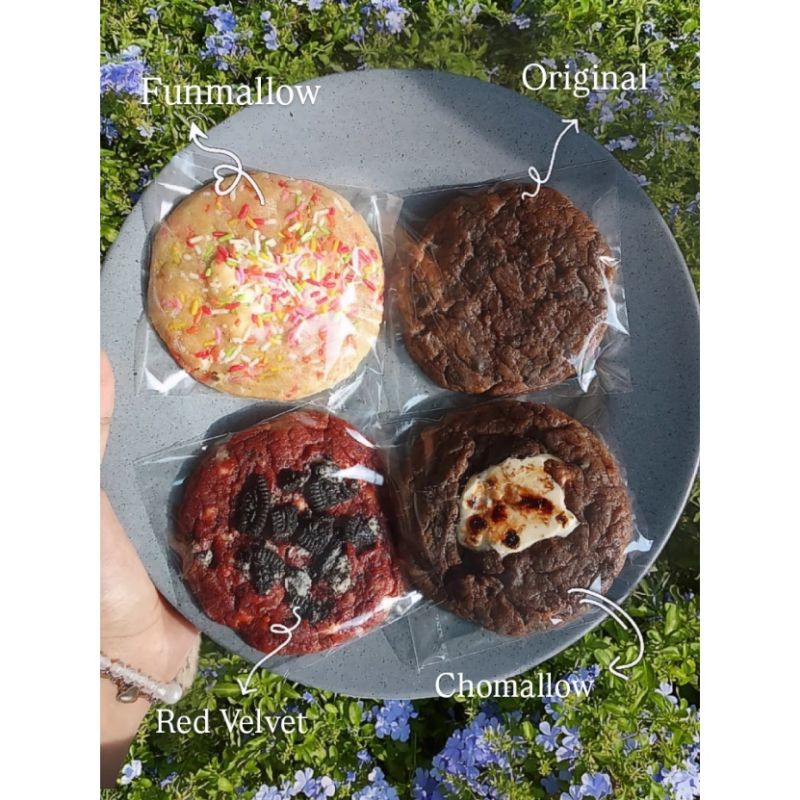 

Fresh Baked Soft Cookies by Sweetoria