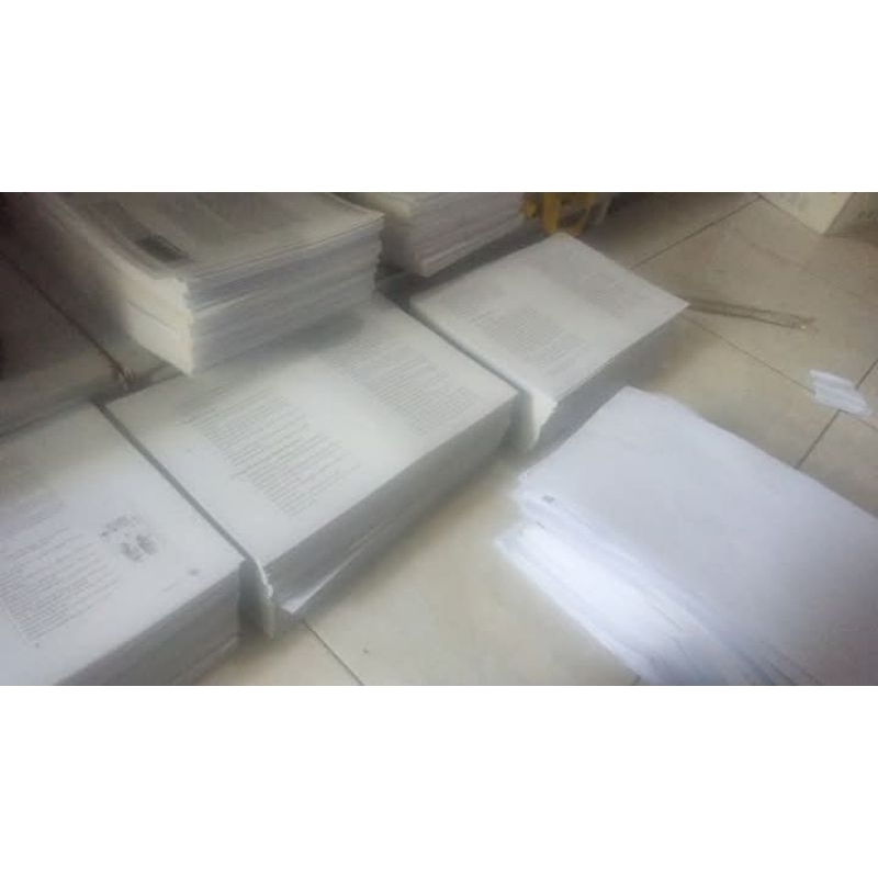 

HVS / A4 BEKAS FOTOCOPY/buku/ BUNGKUS MAKANAN 1 KG