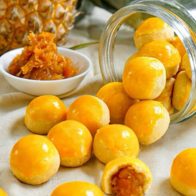 

Hampers Lebaran Parcel Ramadhan Kue Kering Premium Nastar Nanas Toples 400 ml/700ml/1000ml