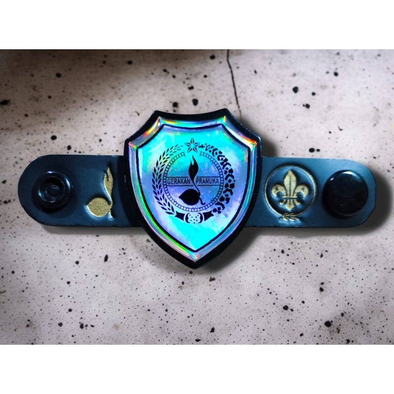 

Ring kacu pramuka Silver kancing kalep tebal Hologram