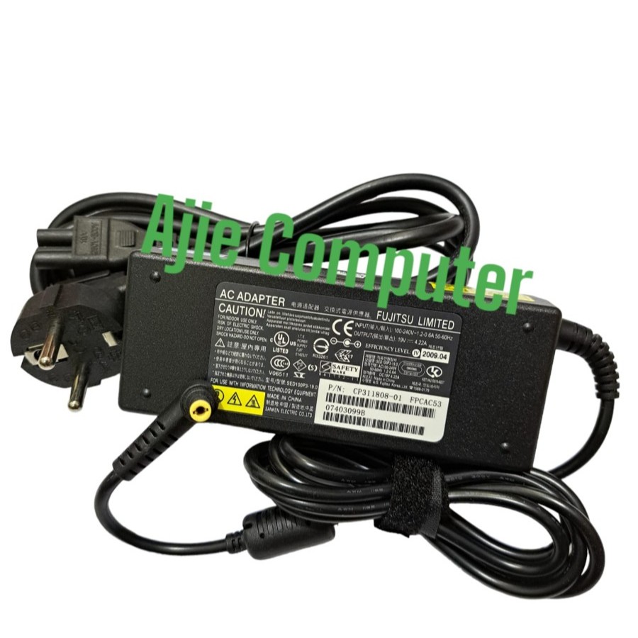 Adaptor Charger Fujitsu Lifebook S7210 S7220 S751 S752 S760 S761 S762 19V 4.22A