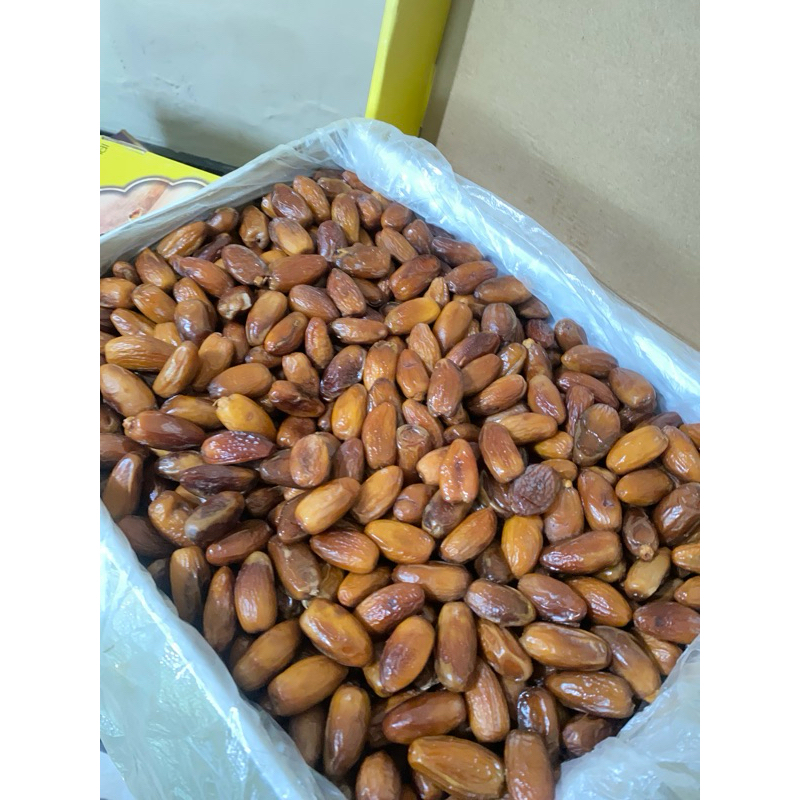

TUNIS MADU 5 KG LINA DATES | KURMA TUNIS MADU LINA DATES | LINA DATES TUNISA MADU