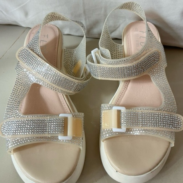 Fladeo Sandal Wedges Bling bling (preloved)
