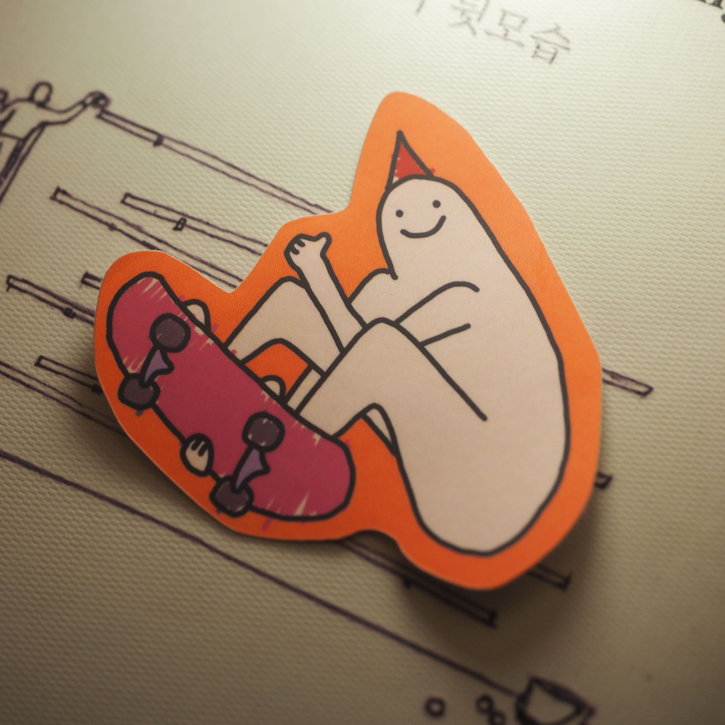 

Goresan Mungil - Skateboard - Vinyl Sticker
