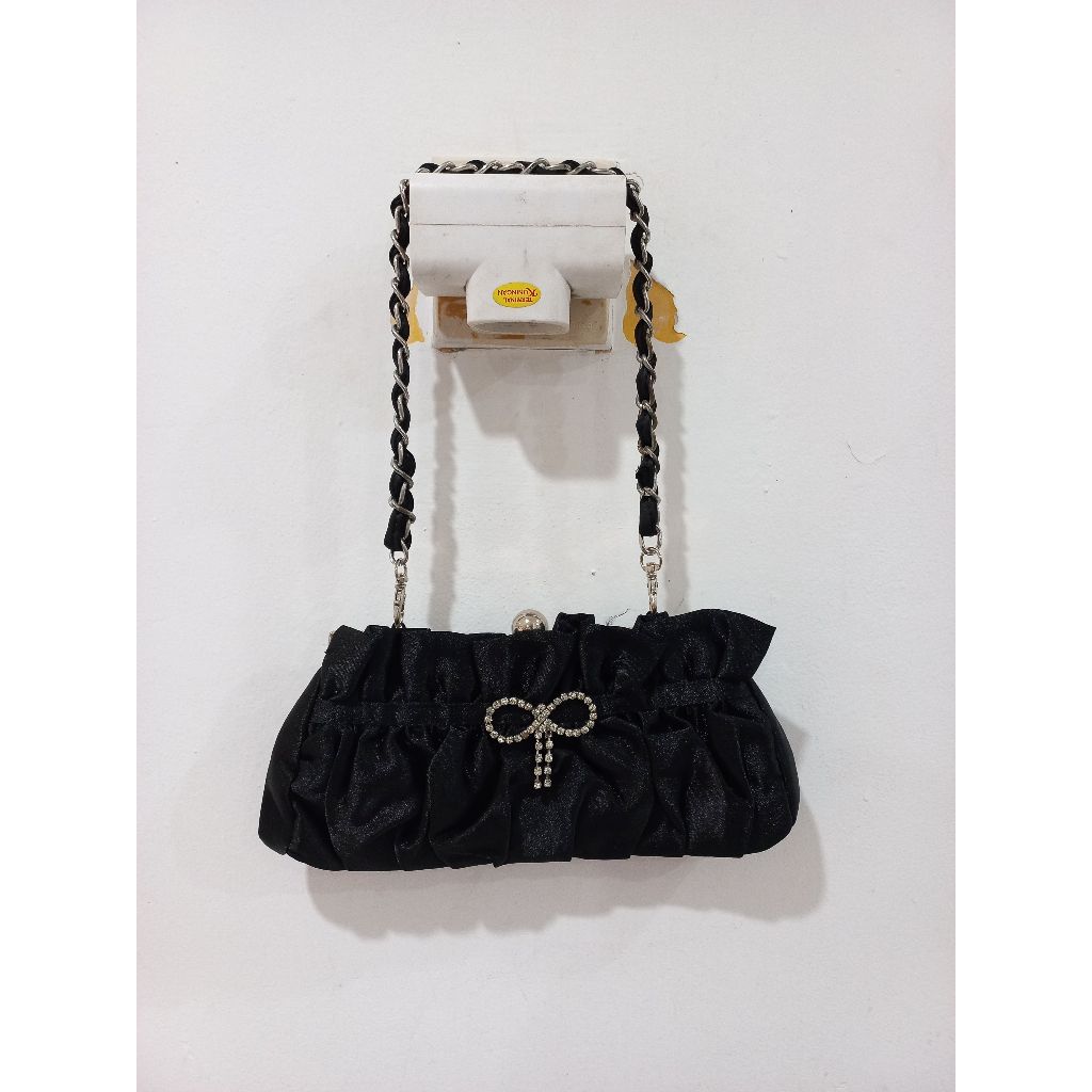 Tas Pesta Mini Hitam Pita Satin