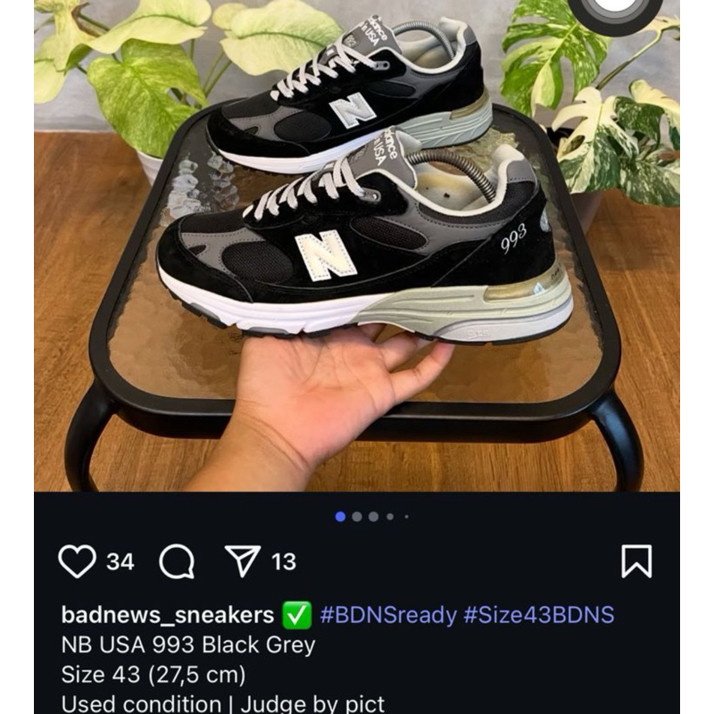 NB USA 993 Black 43