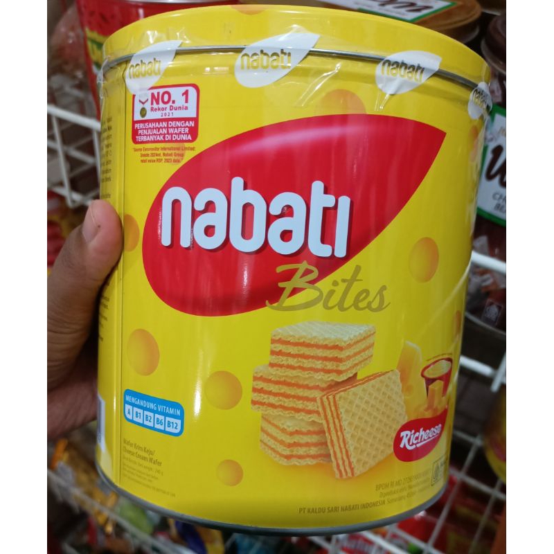 

NABATI Kaleng 1 Dus isi 6 kaleng berat 240 gr