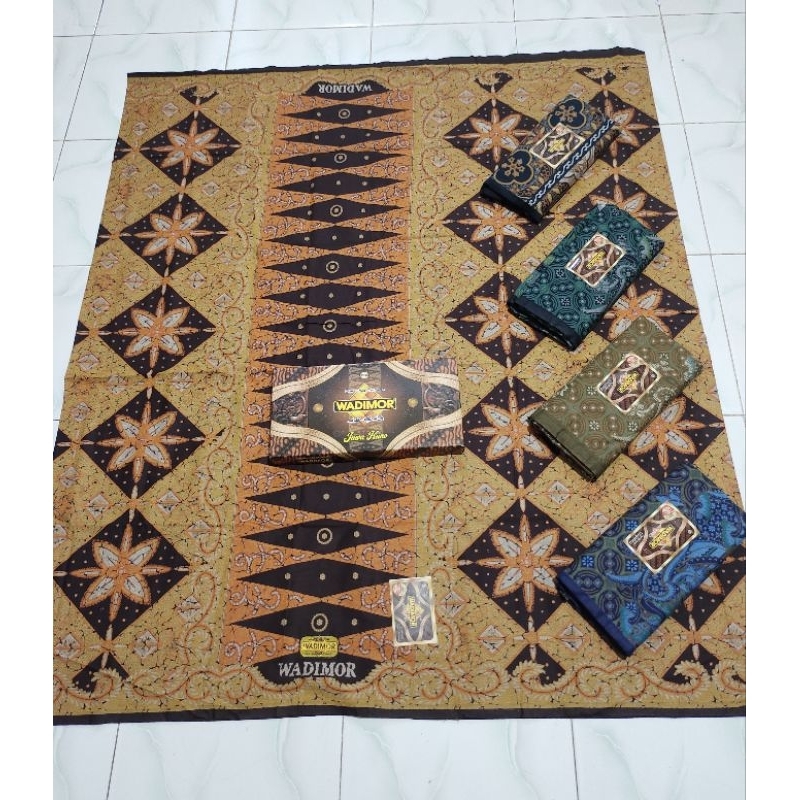sarung WADIMOR Jawa batik wadimor batik kuno wadimor jawa kuno sarung Wadimor jawa kuno sarung Gus i