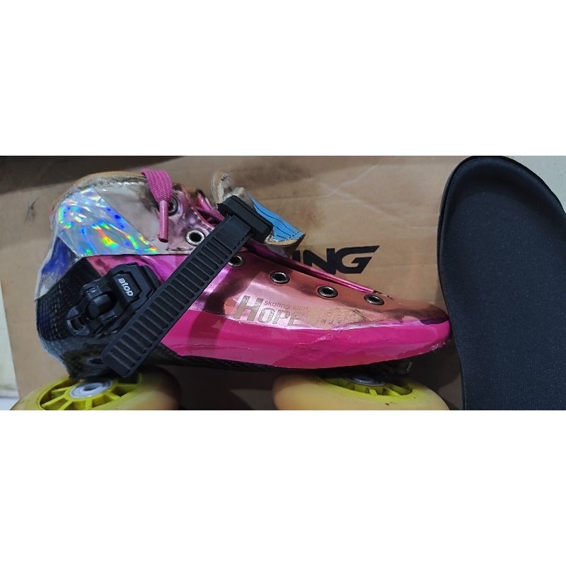 Skating Start Hope Tiny