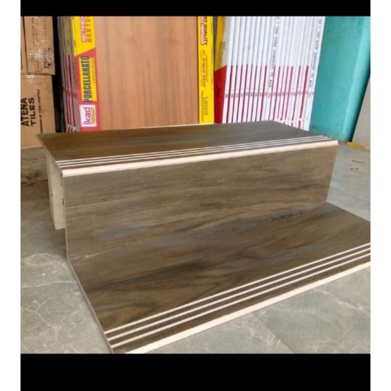 granit pijakan tangga step nosing motyf kayu Matt ukuran custom requez