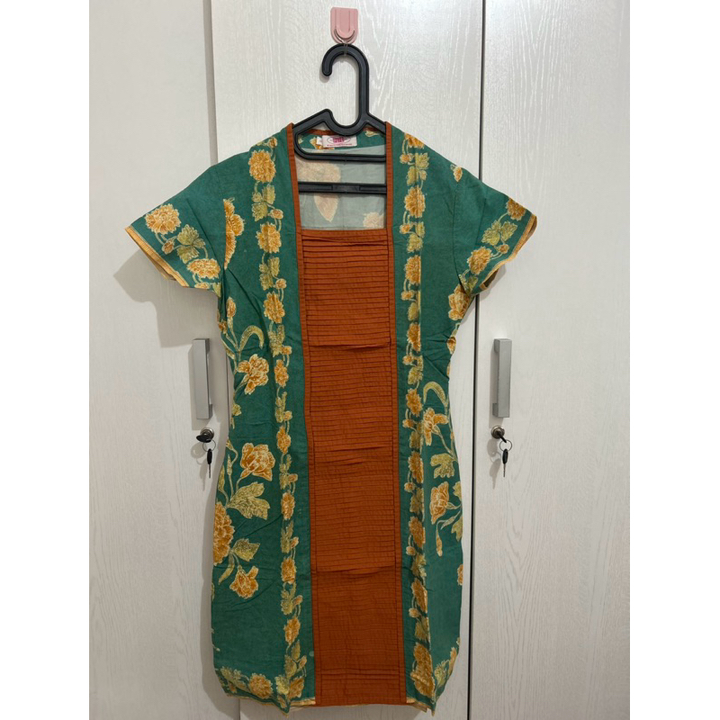 nona rara batik dress