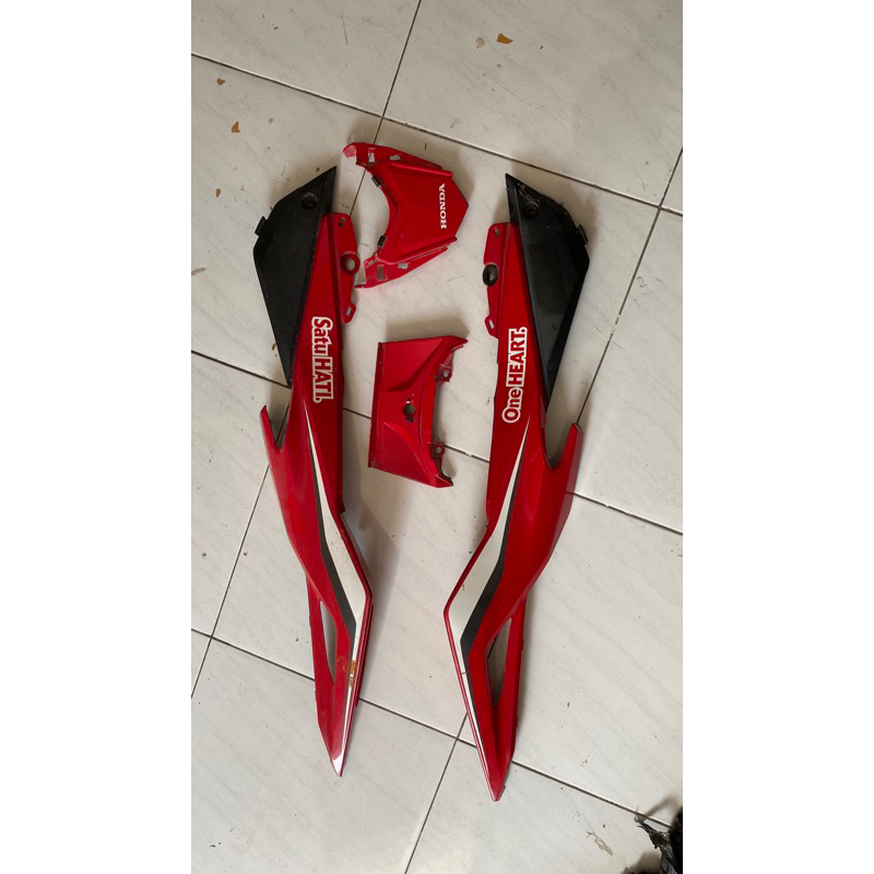 set body belakang honda cbr 150r k45n k45g facelift cbr 150 buntut ekor fairing body