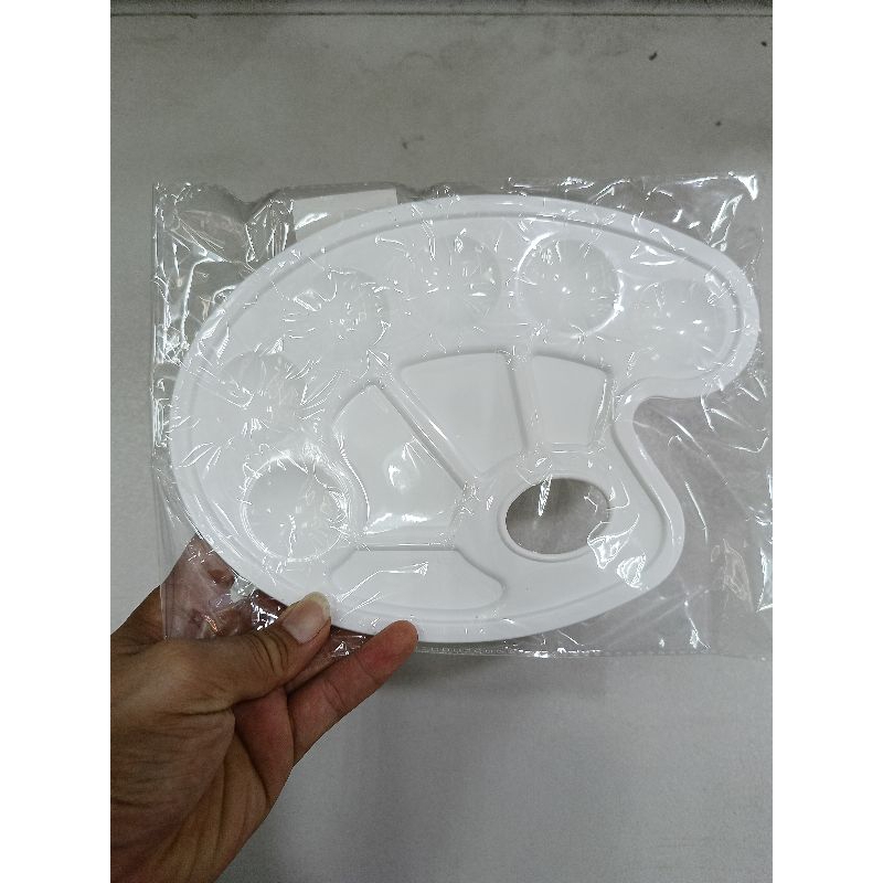 

Palet Lukis Cat Air / Arkelic Lukis