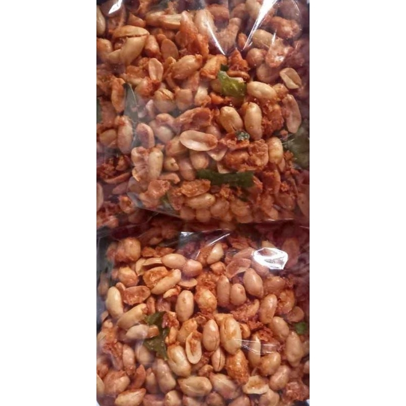 

KACANG PEDAS BUMBU BALI KACANG PEDAS DAUN JERUK 1 KG