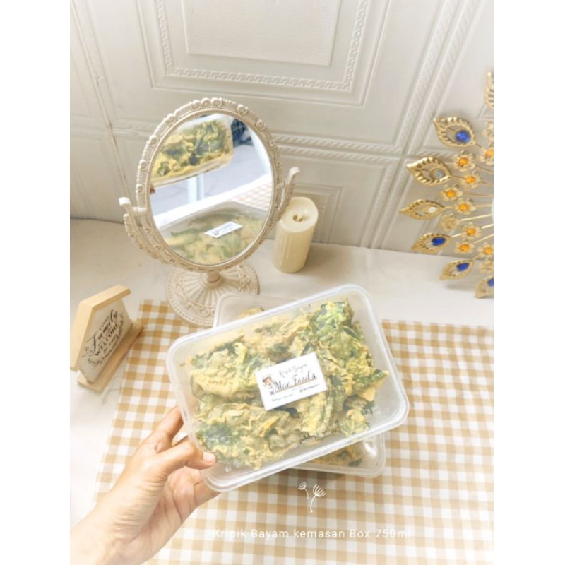 

Kripik bayam khas Gresik kemasan box 750ml & 2000ml