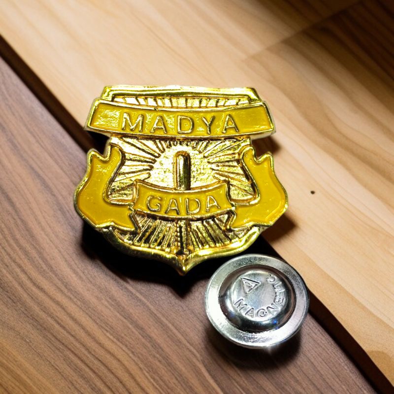 Pin Gada Madya magnet