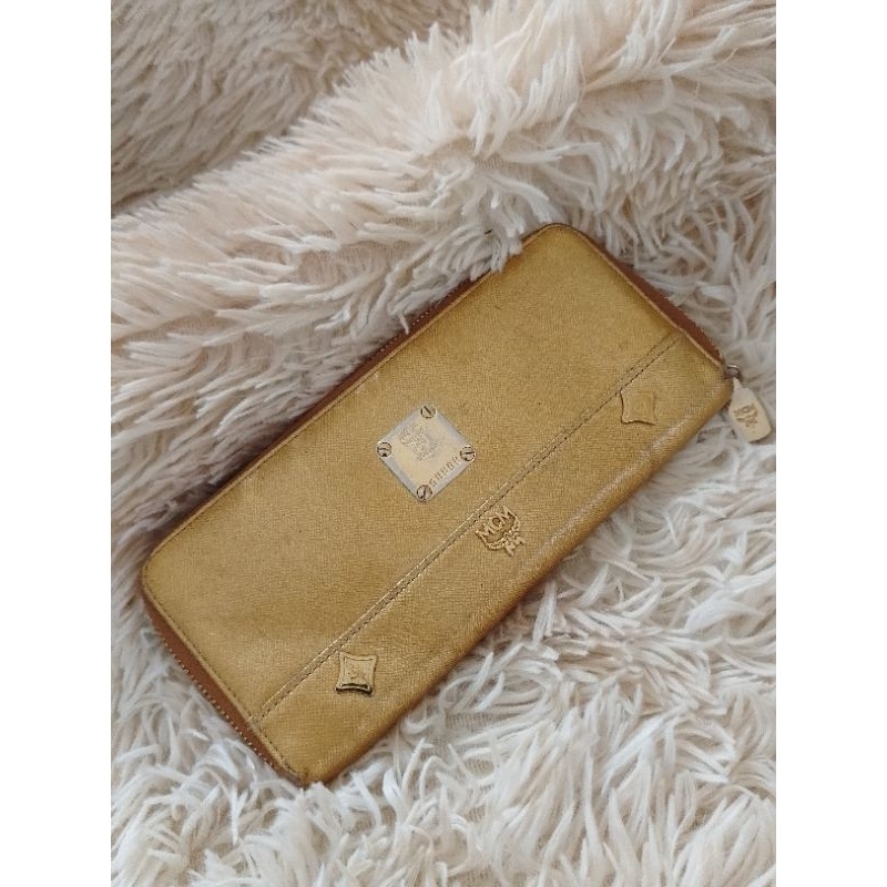 MCM LONG WALLET AUTH