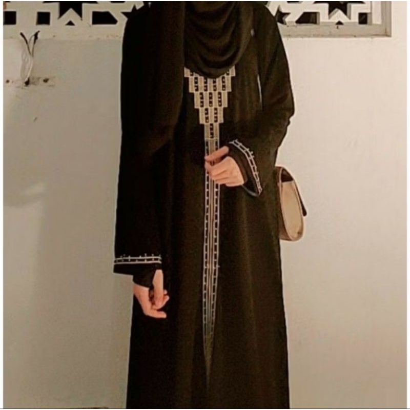 abaya bordir piramid simple komputer elegan abaya mom en anak