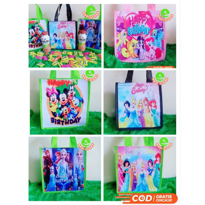 

Tas Ulang Tahun / Goodie bag / Hampers Snack