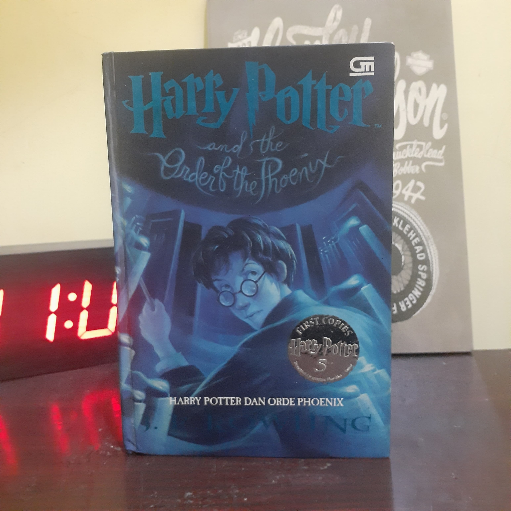 Novel Harry Potter Orde Phoenix Hard Cover Terjemahan Original Edisi First Copies