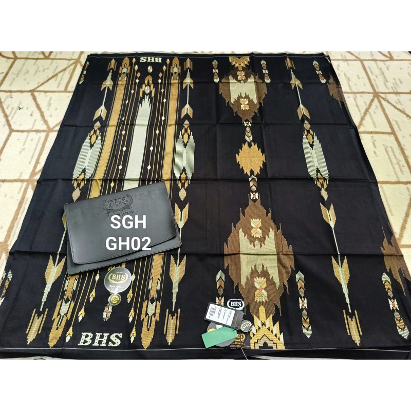 Sarung Bhs Masterpiece Sgw Sgh Gold