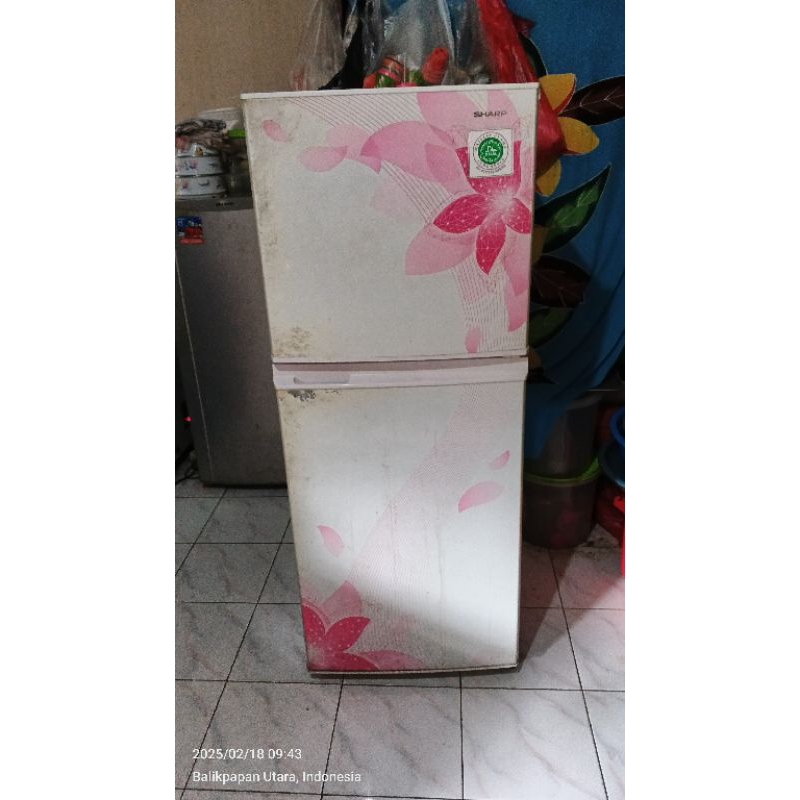 Kulkas 2 Pintu Sharp SJ 236ND-FW