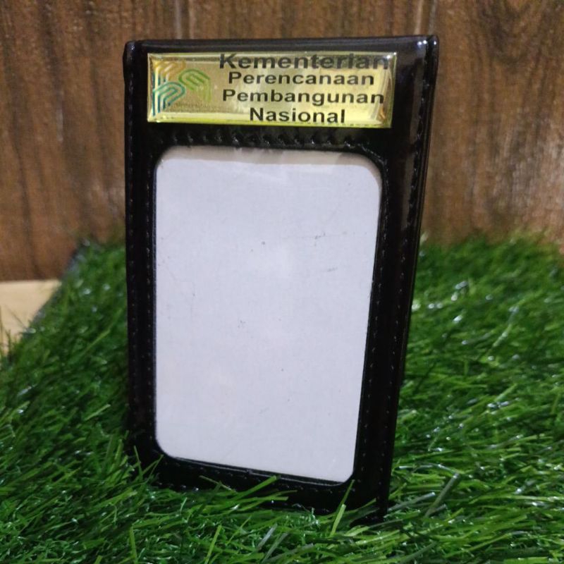 

Dompet id card saku Kementerian PPN