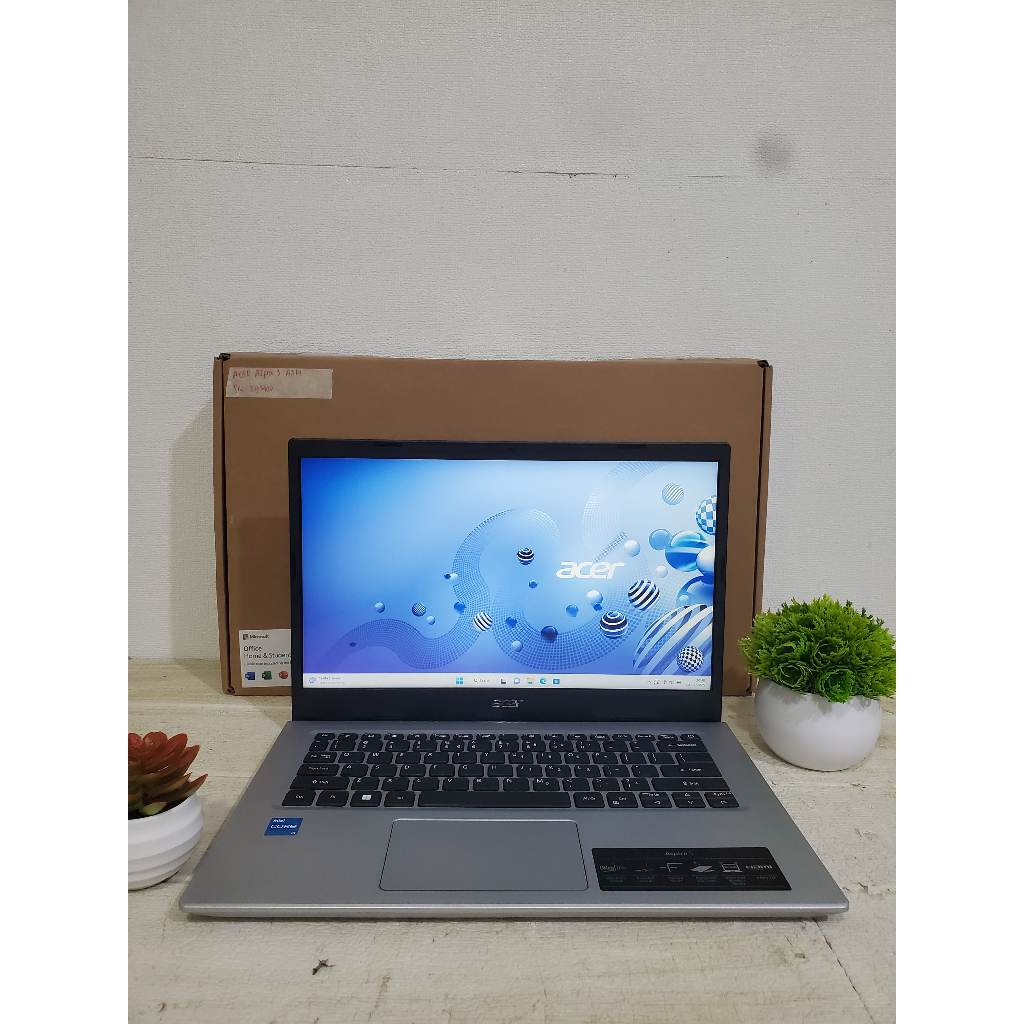 ACER ASPIRE 3 A314-42P* AMD Ryzen 7 5700U * Ram 16 gb * Ssd 512 gb * Layar 14 FHD