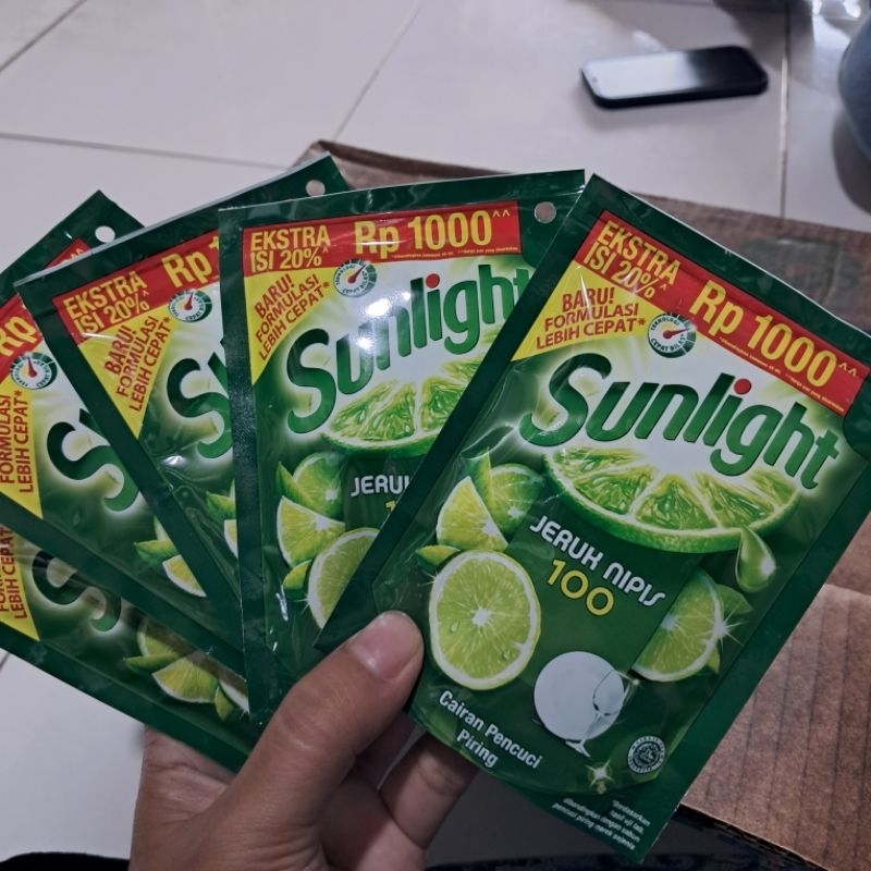 Sunlight Jeruk Nipis 5pcs sachet 1000
