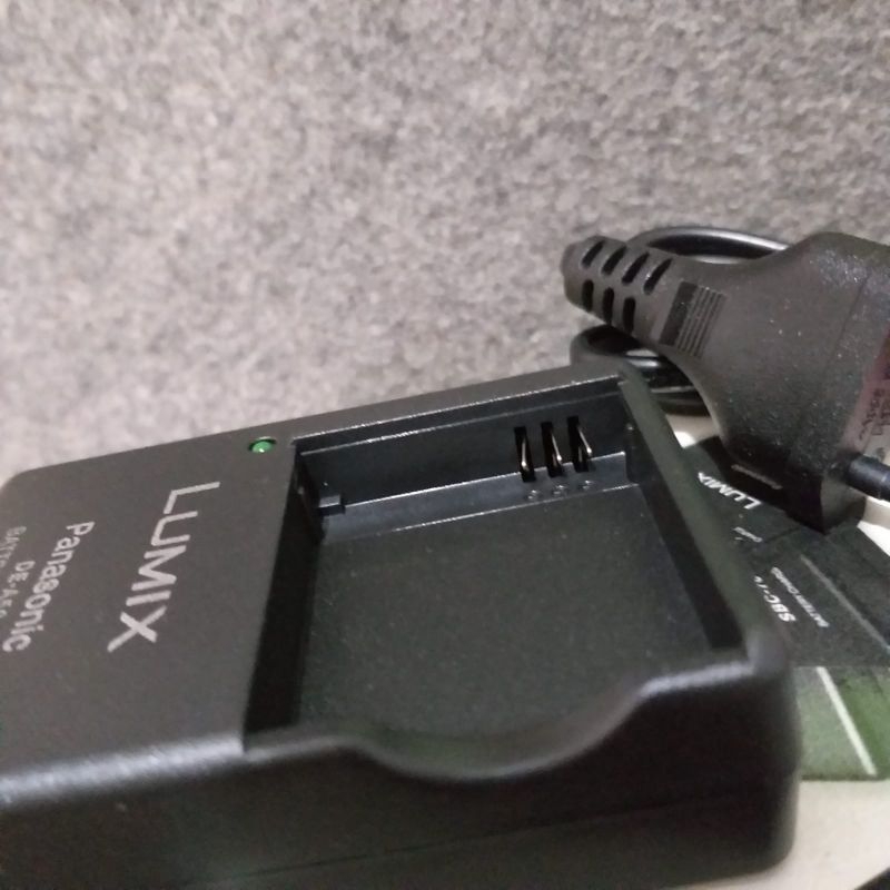 Charger Panasonic DE-A50B for Batt DMW-BCM13e