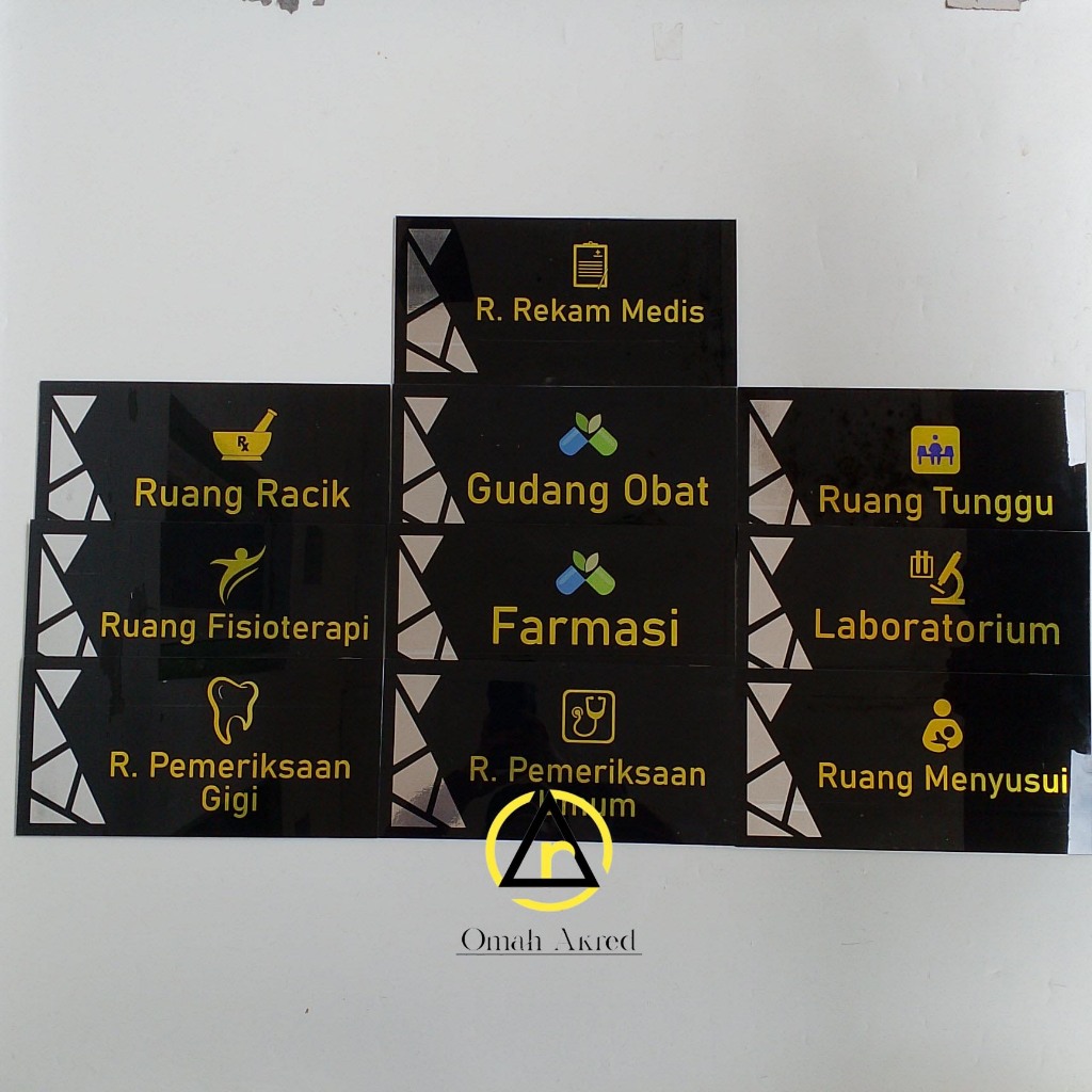 

Akrilik Nama Ruang - Rekam Medis - Gudang Obat - Fisioterapi - Kesgilut - Racik Obat - Kesehatan