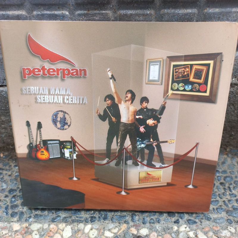 cd peterpan -  sebuah nama sebuah cerita